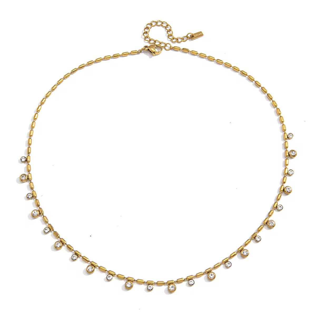 Collier Maya – vue produit fond blanc chaîne bille cristaux bezel complet